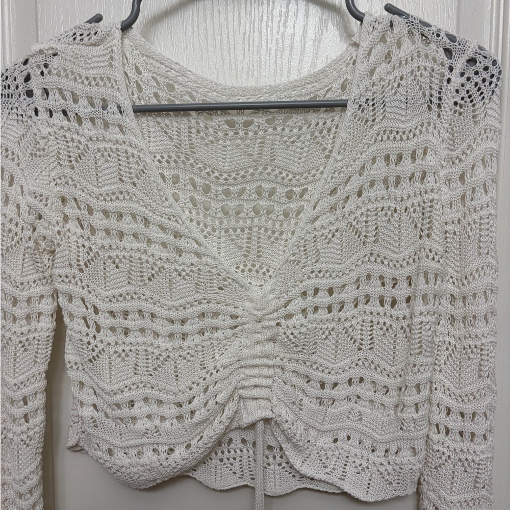 Crocheted V‑Neck Drawstring Crop Top - Cream
